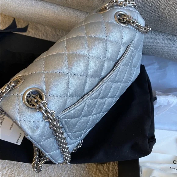 SOLD Chanel mini 2.55 in metallic leather - Picture 9 of 14